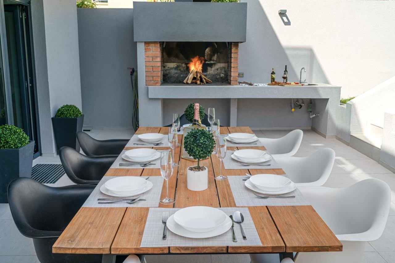 Villa Gray Tribalj Extérieur photo