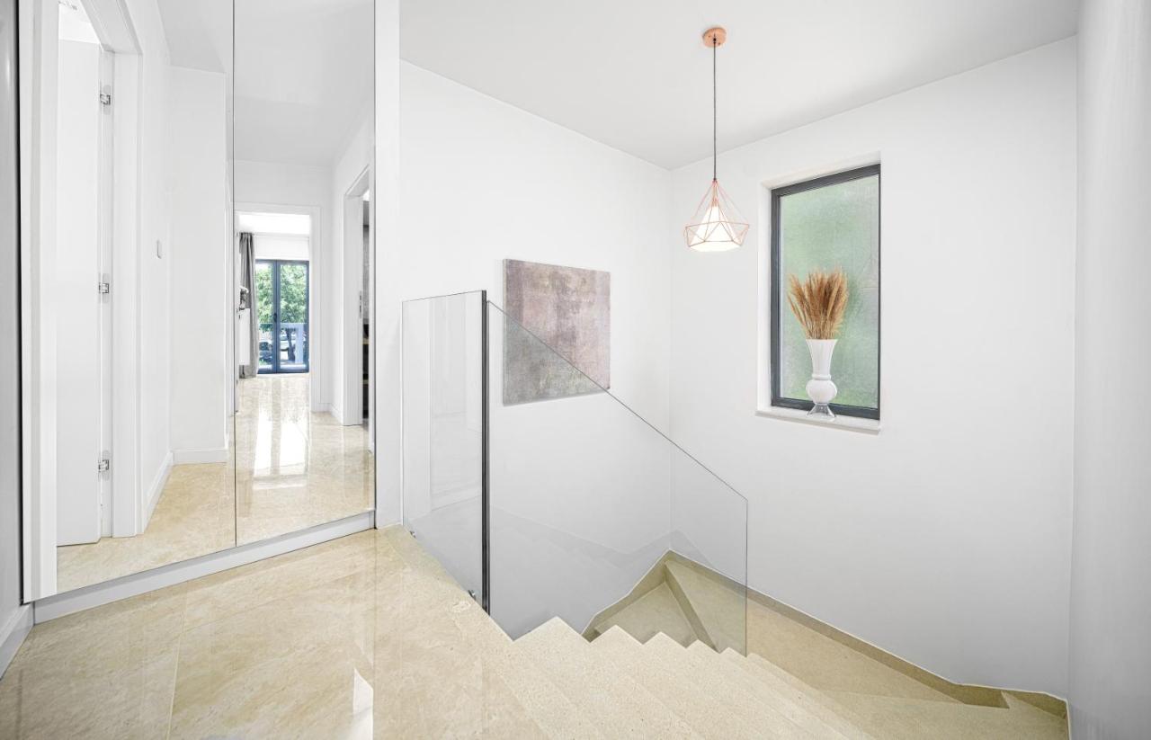 Villa Gray Tribalj Extérieur photo